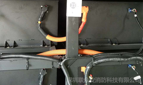 安裝在車輛電池倉的溫度可燃氣體探測器